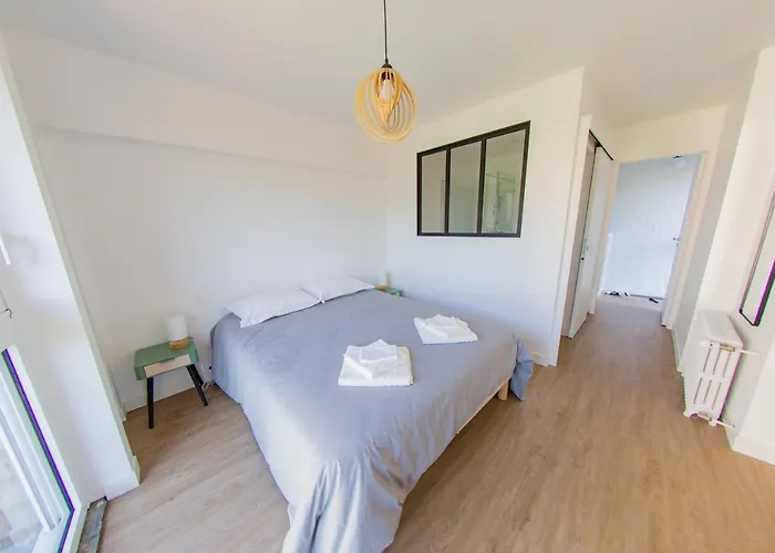 Le 74 Bed & Breakfast Avranches